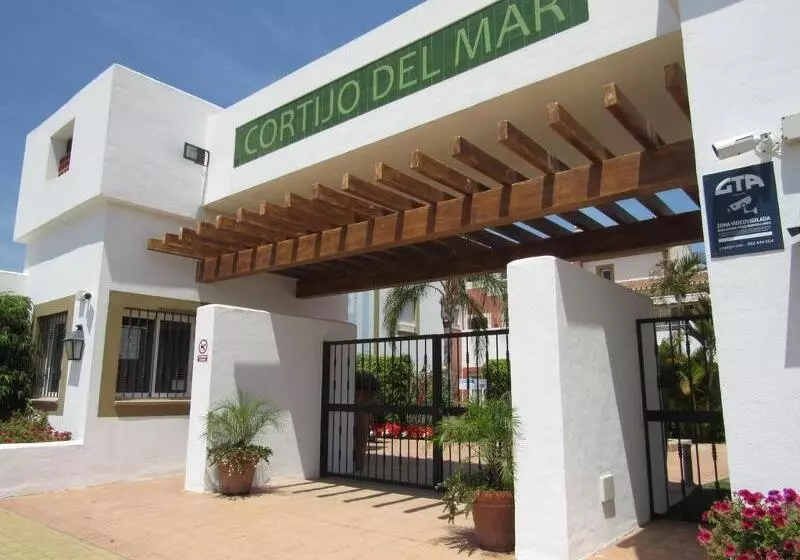 Cortijo Del Mar Resort