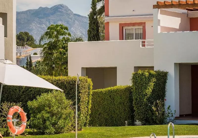 Cortijo Del Mar Resort