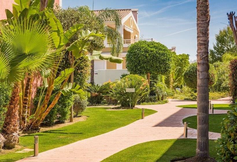 Cortijo Del Mar Resort