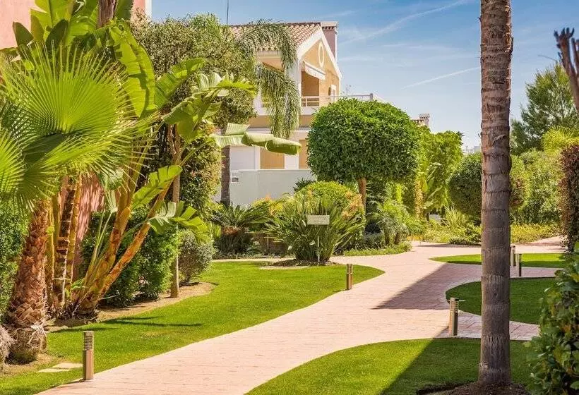 Cortijo Del Mar Resort