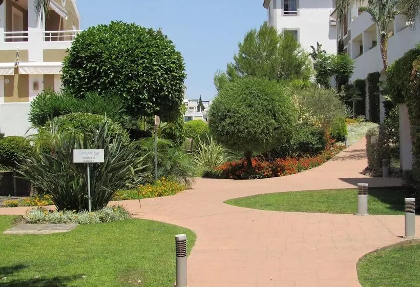 Cortijo Del Mar Resort