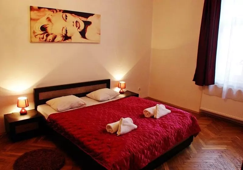 Krakow Aparthotel