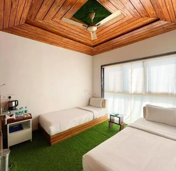 Hotelli Krishna S Wood Villas