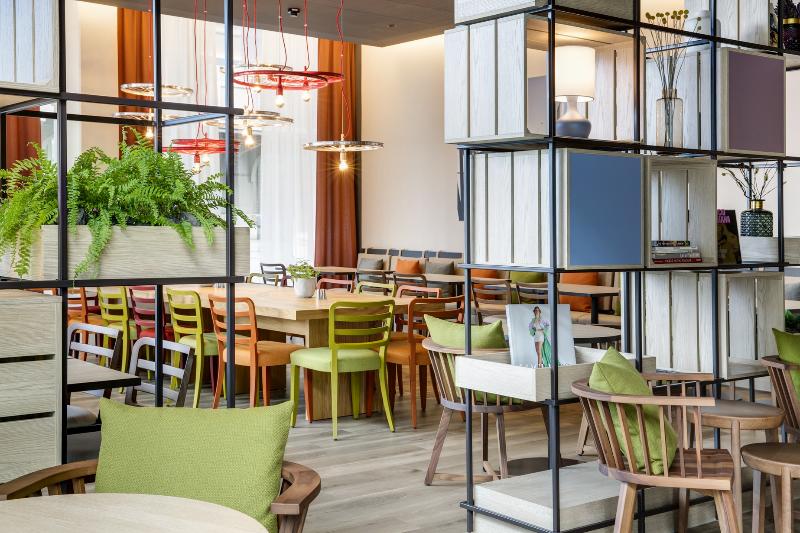 Intercityhotel Amsterdam Schiphol Airport