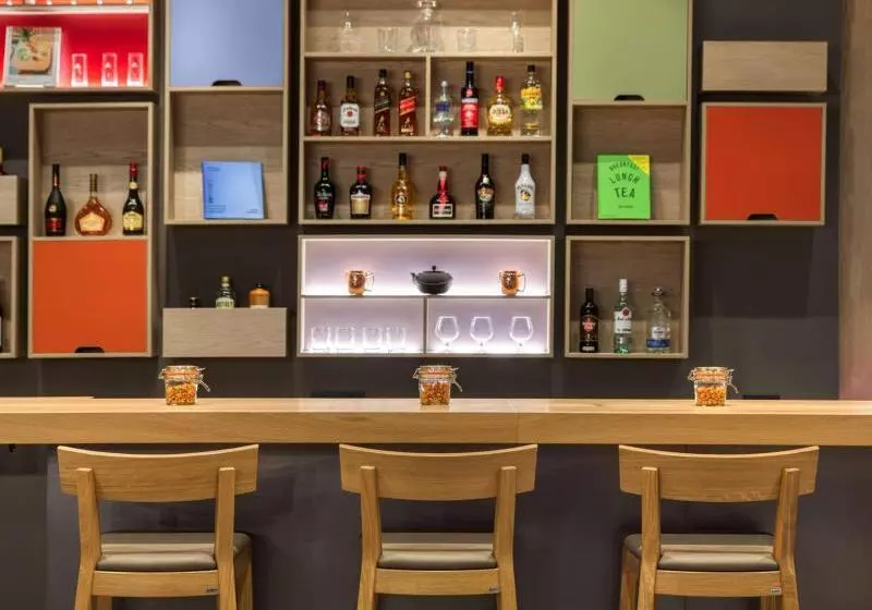 Intercityhotel Amsterdam Schiphol Airport