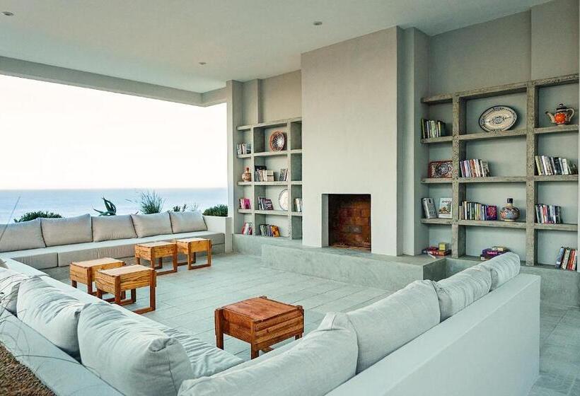 Topia Retreat  Sunset Suite