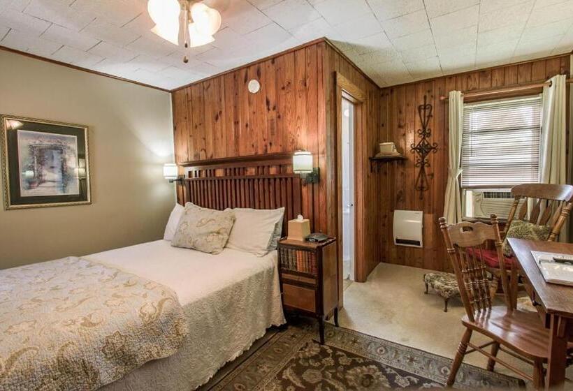 Schronisko Mountainaire Inn And Log Cabins