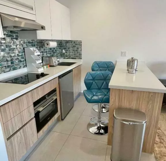 Ocean View Condo Overlooking The Caribbean Sea