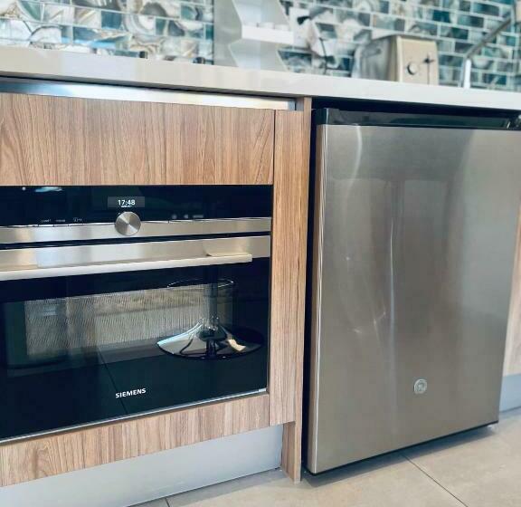 Ocean View Condo Overlooking The Caribbean Sea