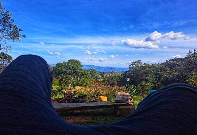 בית מלון כפרי Chalet De Fantasía  W Factory