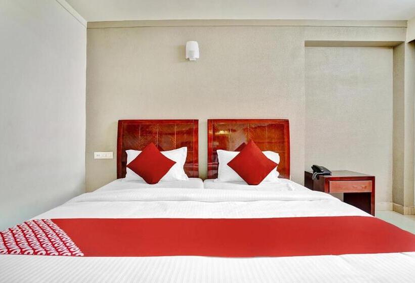 בית מלון כפרי Flagship 82582 Aec Residency