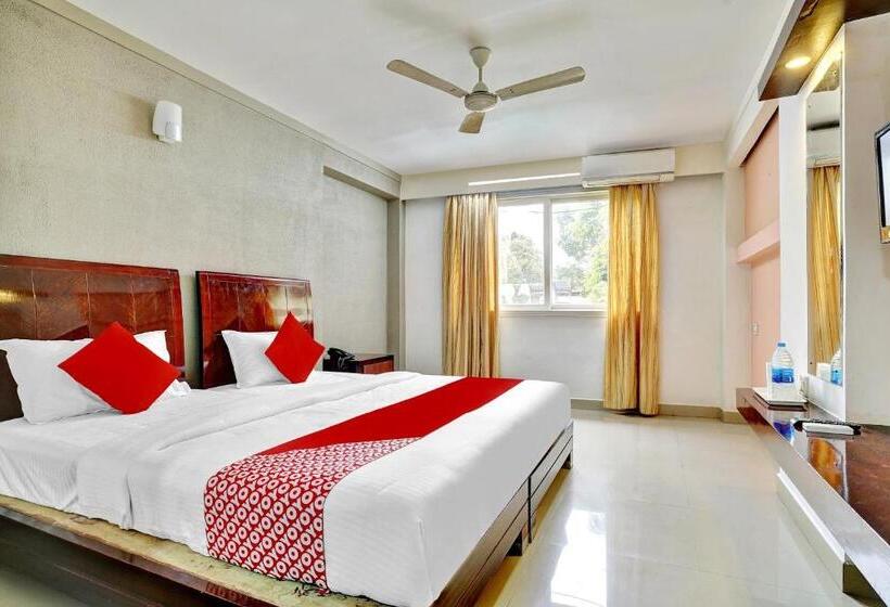 בית מלון כפרי Flagship 82582 Aec Residency