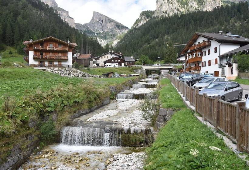 בית מלון כפרי Pizboè