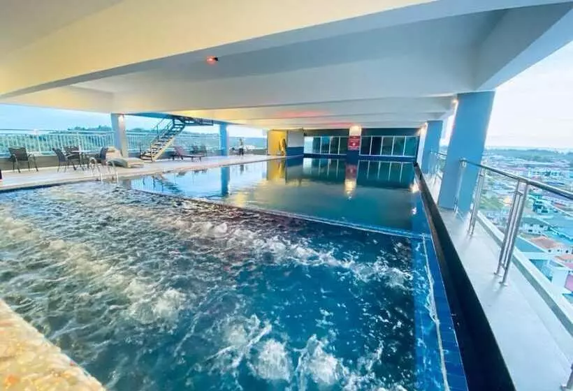 هتل Stirling Suites