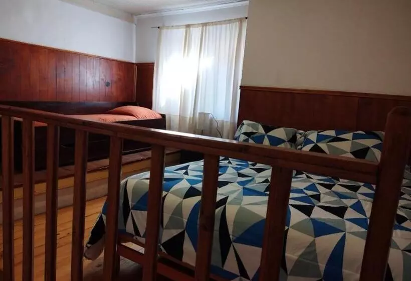 ペンション Hostal Estación Recreo