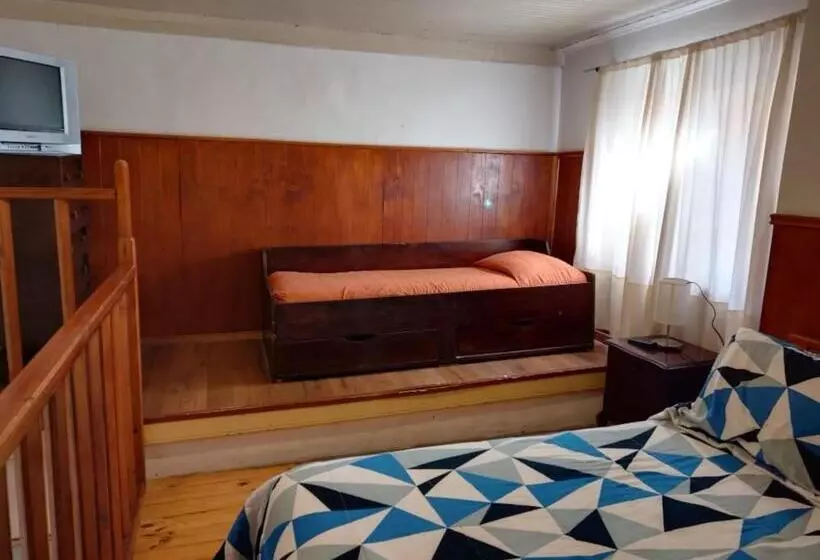ペンション Hostal Estación Recreo