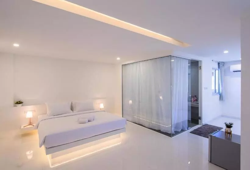 Thewhitehotel By Charoensri   Sha Extra Plus