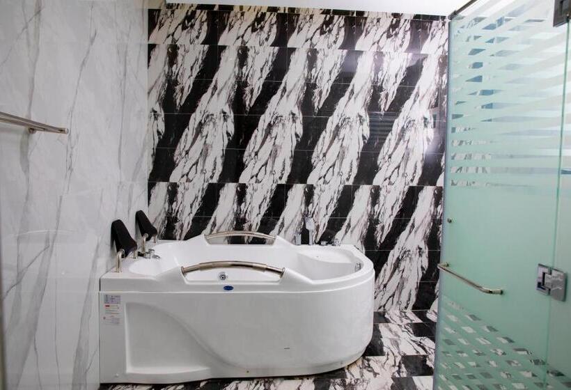 فندق لامير إن Lamer In