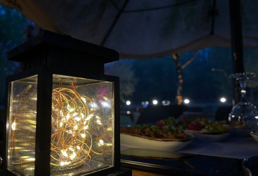 Hbs Boutique Hotel & Restaurant