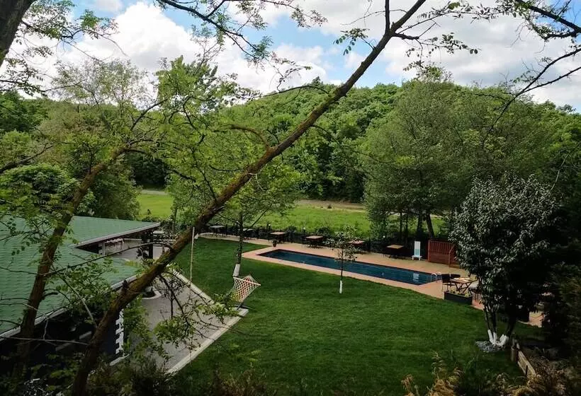 Hbs Boutique Hotel & Restaurant