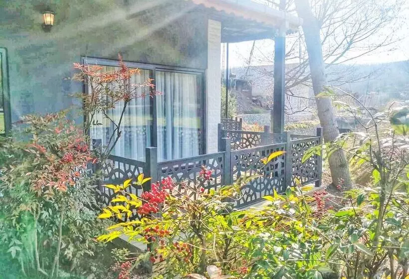 Hbs Boutique Hotel & Restaurant