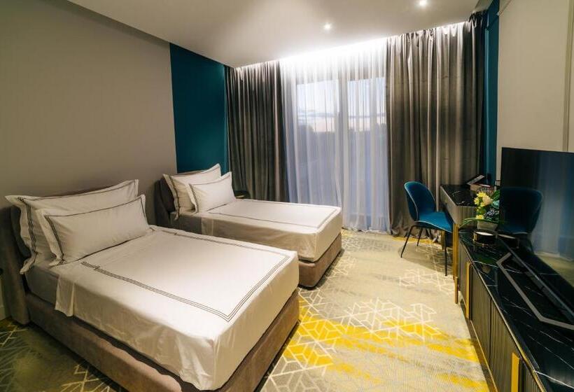 فندق Arn Boutique