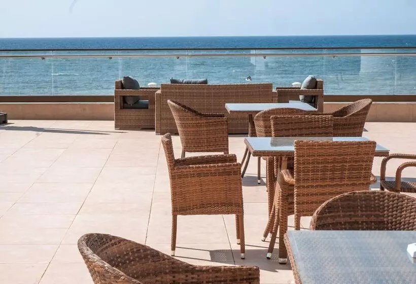 هتل Les Sables D Or