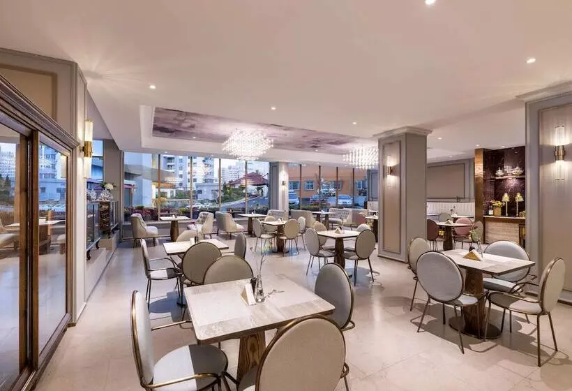 ホテル Mercure Qingdao Downtown