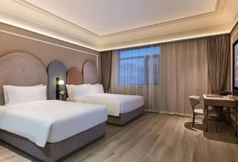 ホテル Mercure Qingdao Downtown