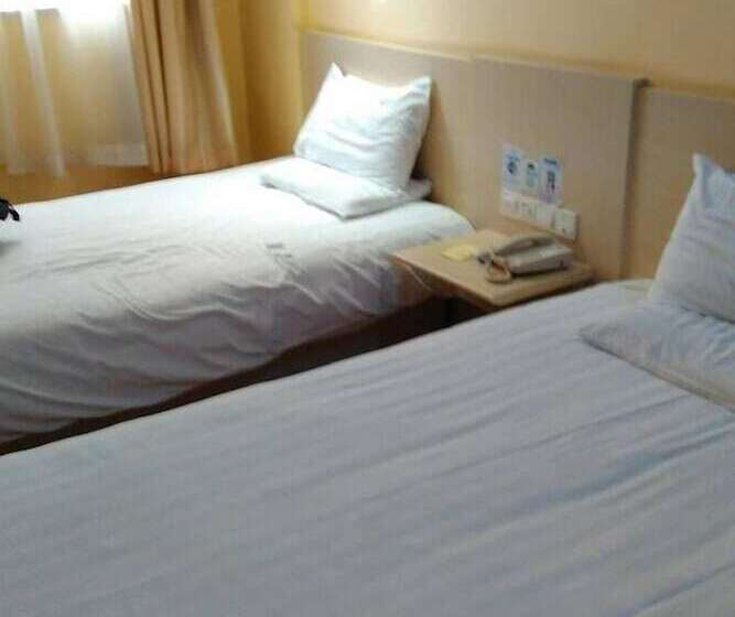 בית מלון כפרי Mercure Qingdao Downtown