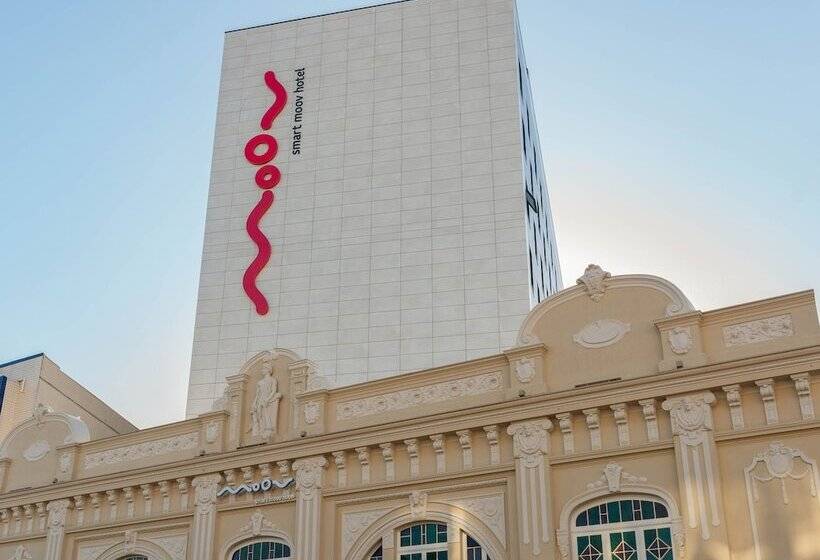 هتل Moov Porto Alegre