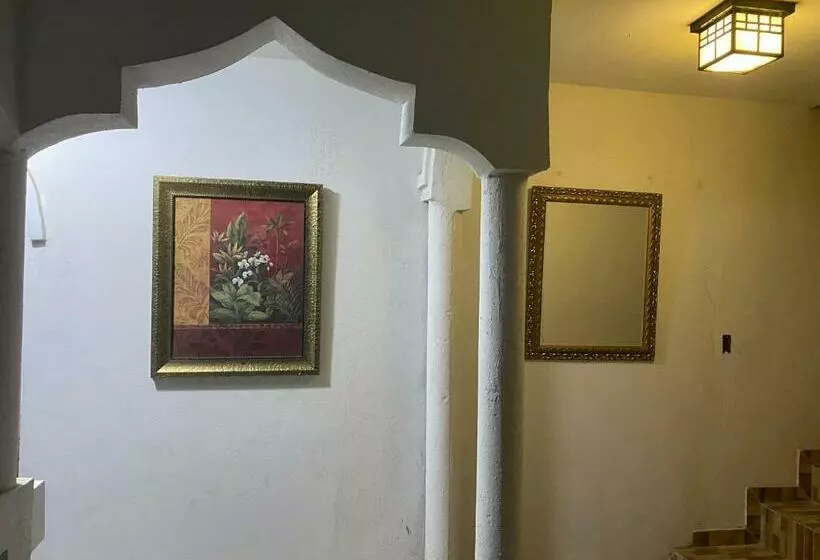 Mountain View Hotel And Bar Restaurant