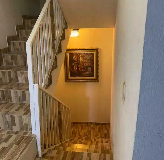 Mountain View Hotel And Bar Restaurant