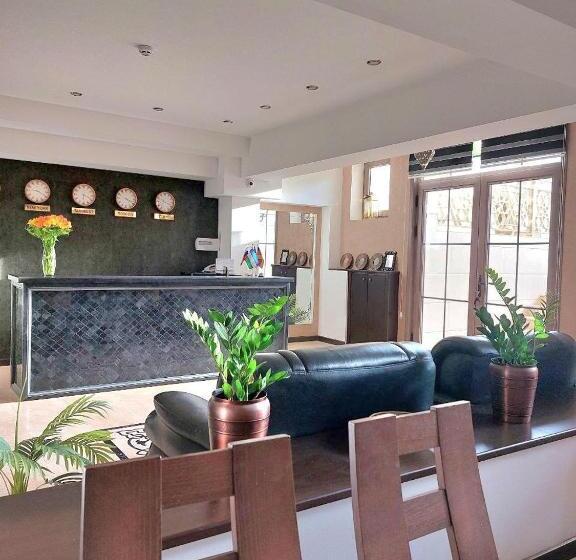 בית מלון כפרי Times