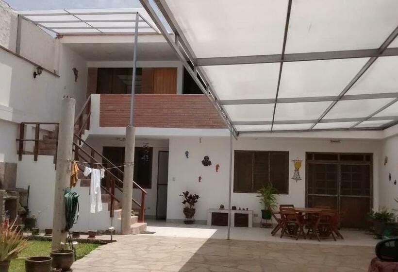 הוסטל Hospedaje Puesta De Sol