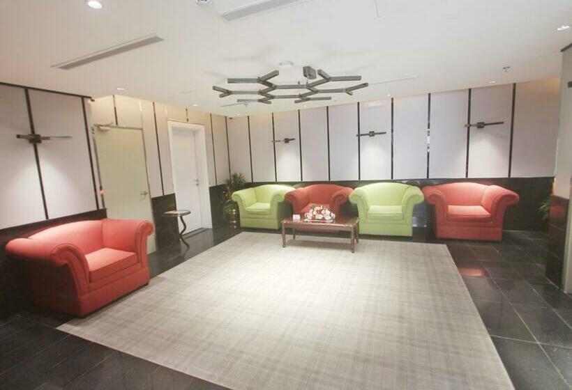 شركة الصنوبرة الفندقية فندق منازلي الخزامى