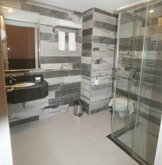 شركة الصنوبرة الفندقية فندق منازلي الخزامى