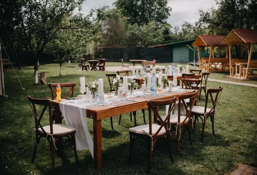 Hotelli Raza De Soare