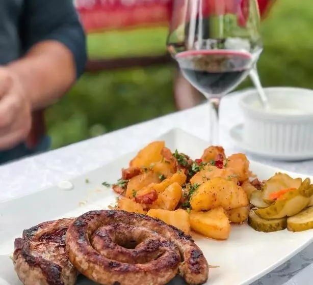 Hotelli Raza De Soare