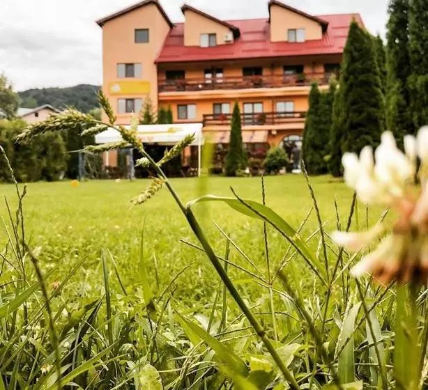 Hotelli Raza De Soare