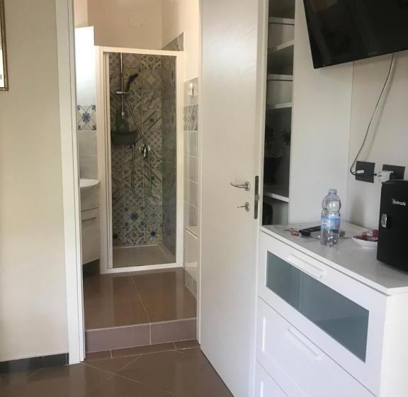 פנסיון Fontane Bianche Guest Rooms