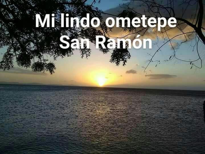 پانسیون Hostal La Cascada