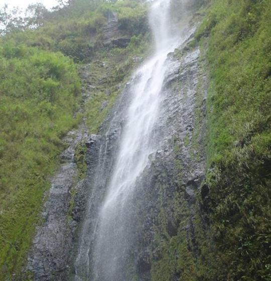 پانسیون Hostal La Cascada