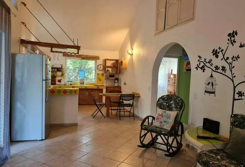 پانسیون Villa Sonrisa