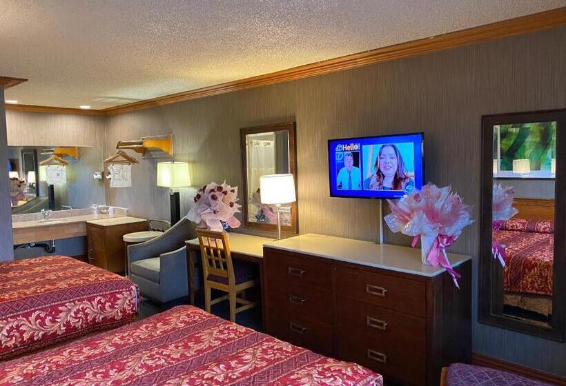 汽车旅馆  New Century Inn