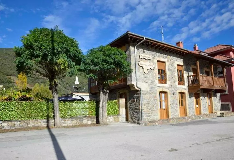 Apartamentos Spa Cantabria Infinita