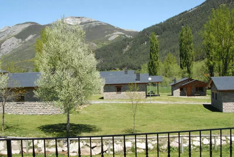 Casas De Montaña Alto Curueño