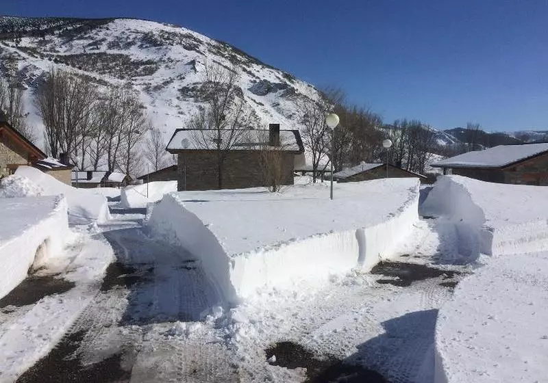 Casas De Montaña Alto Curueño