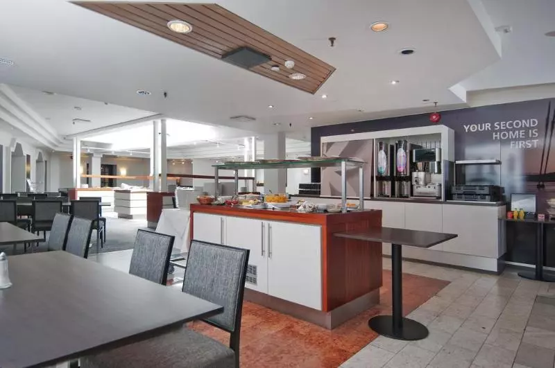 Отель Best Western Globus