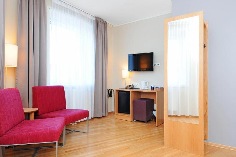 Отель Best Western Globus